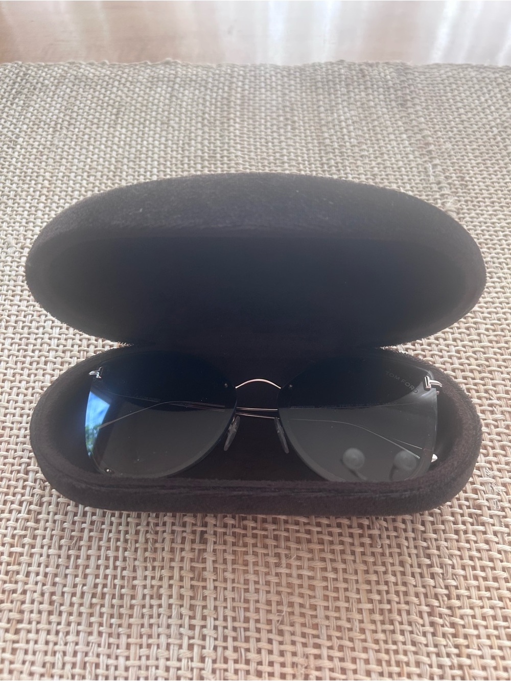Tom Ford Charlotte 62mm Gold Tone w/Havana Tortoise Butterfly Shape Polarized. - Picture 3 of 9